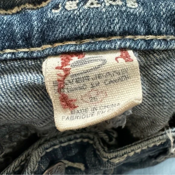 Silver Jeans - Picture 2 of 6